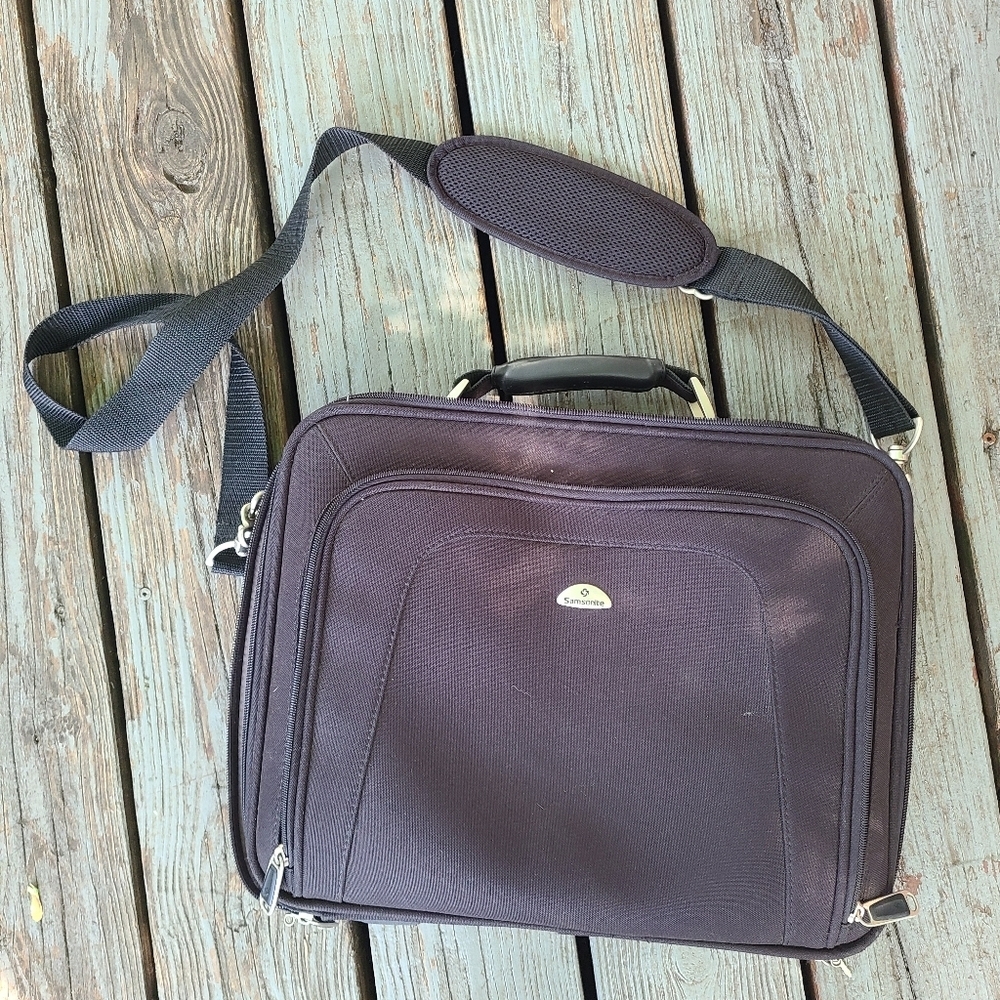 Samsonite Computer Laptop Bag Portfolio Messenger Bag Travel‎ Case Black